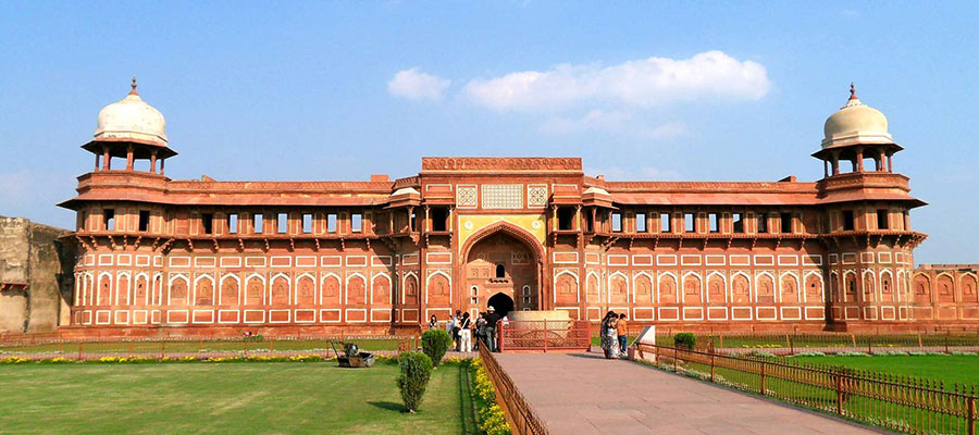 agra fort