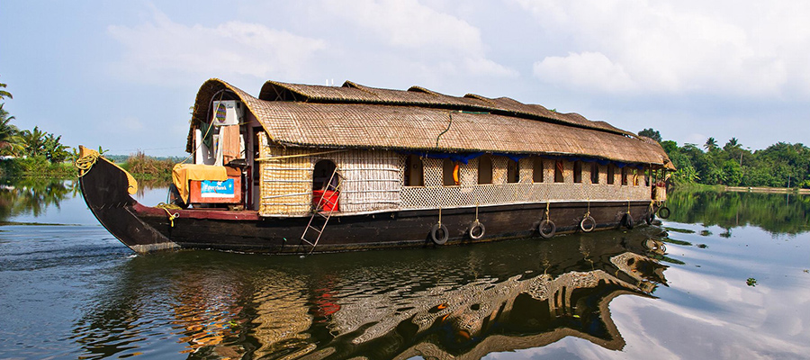 houseboat alleppey