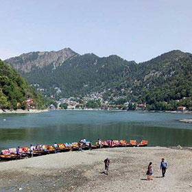 nainital lake