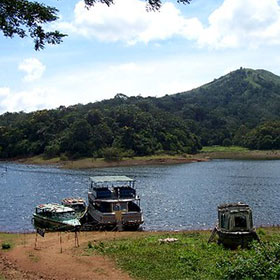 periyar lake