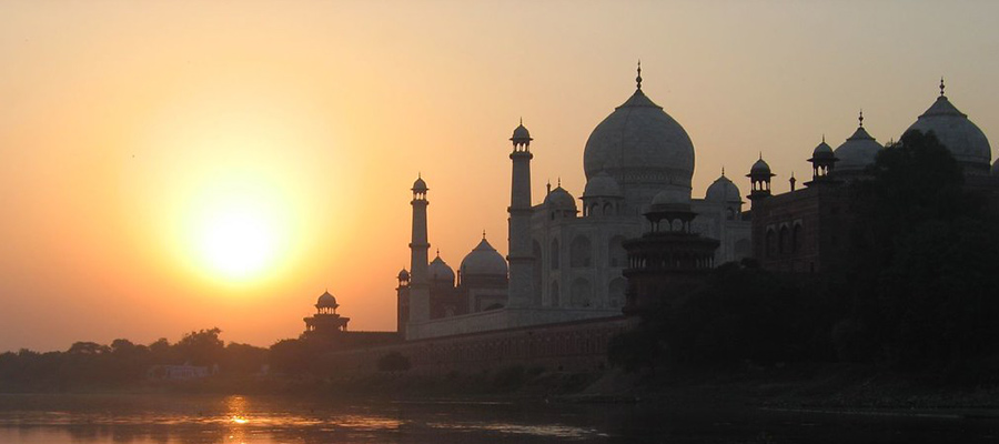 sunrise taj mahal